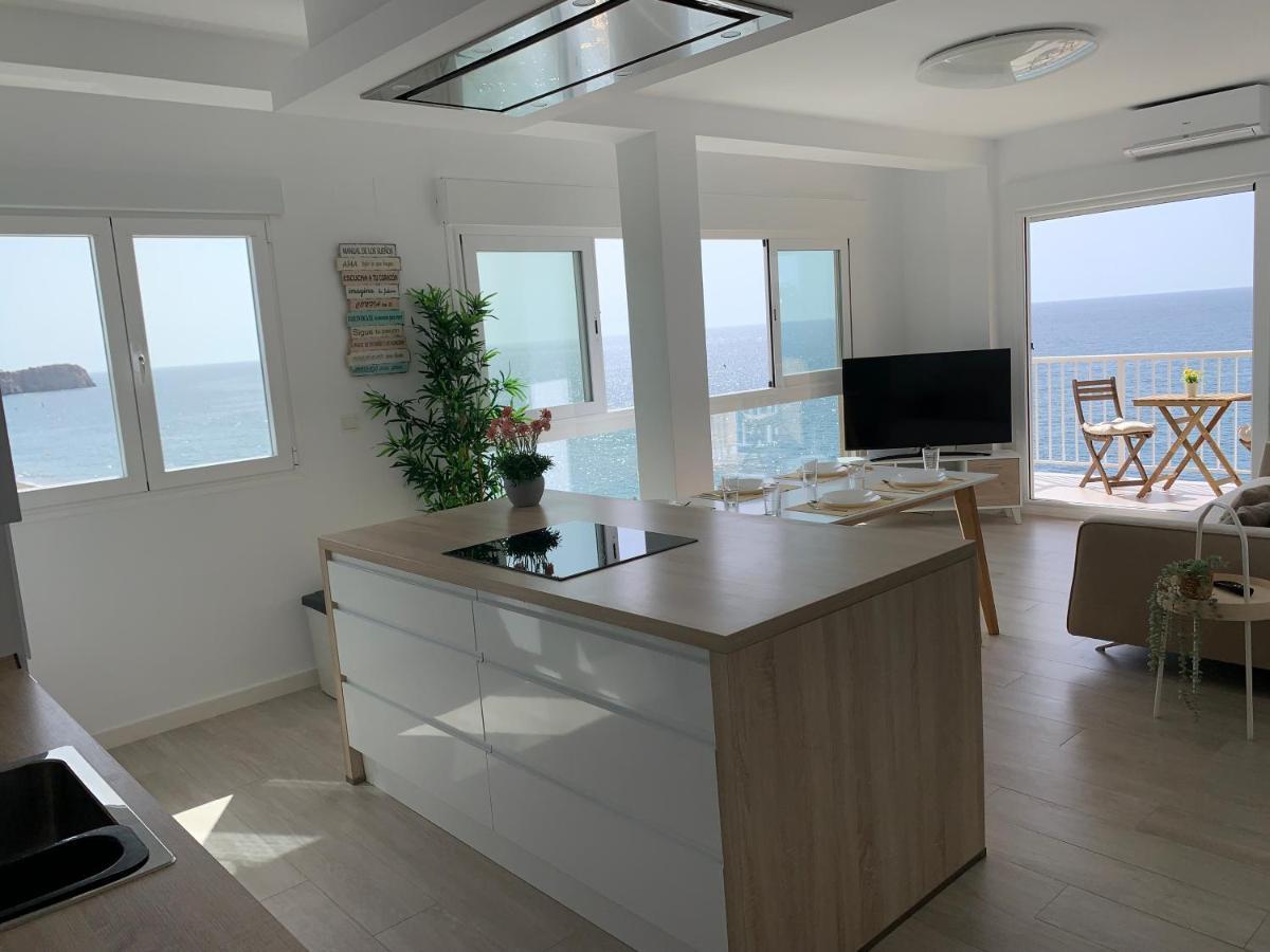 Ocean Beach Salobrena Bagian luar foto